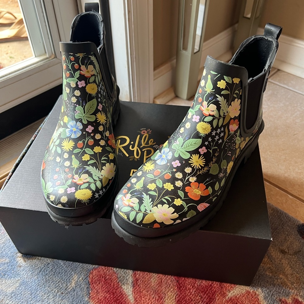 Rifle Paper Strawberry Fields Rubber Chelsea Boots